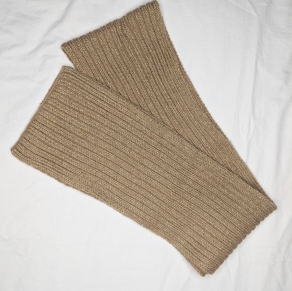 Michael Kors Camel Gold Scarf Knitted One Size Brown Beige Scarf - Picture 6 of 6